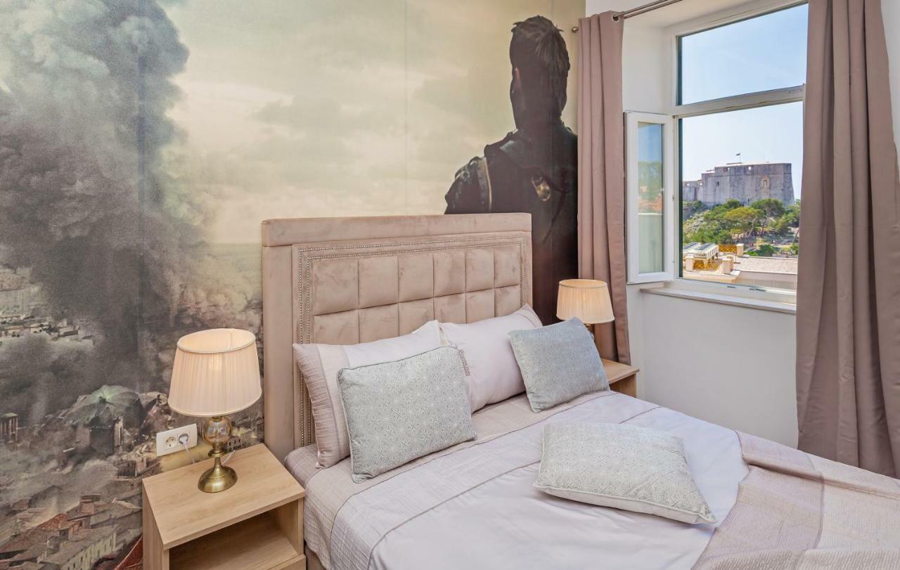 Seven Stars Accommodation Ragusa Esterno foto