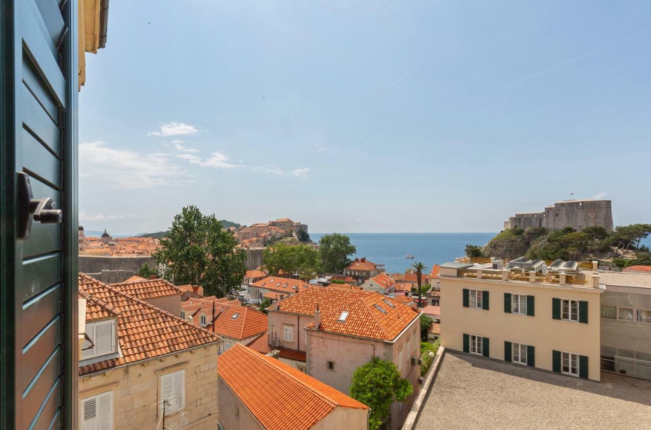 Seven Stars Accommodation Ragusa Esterno foto