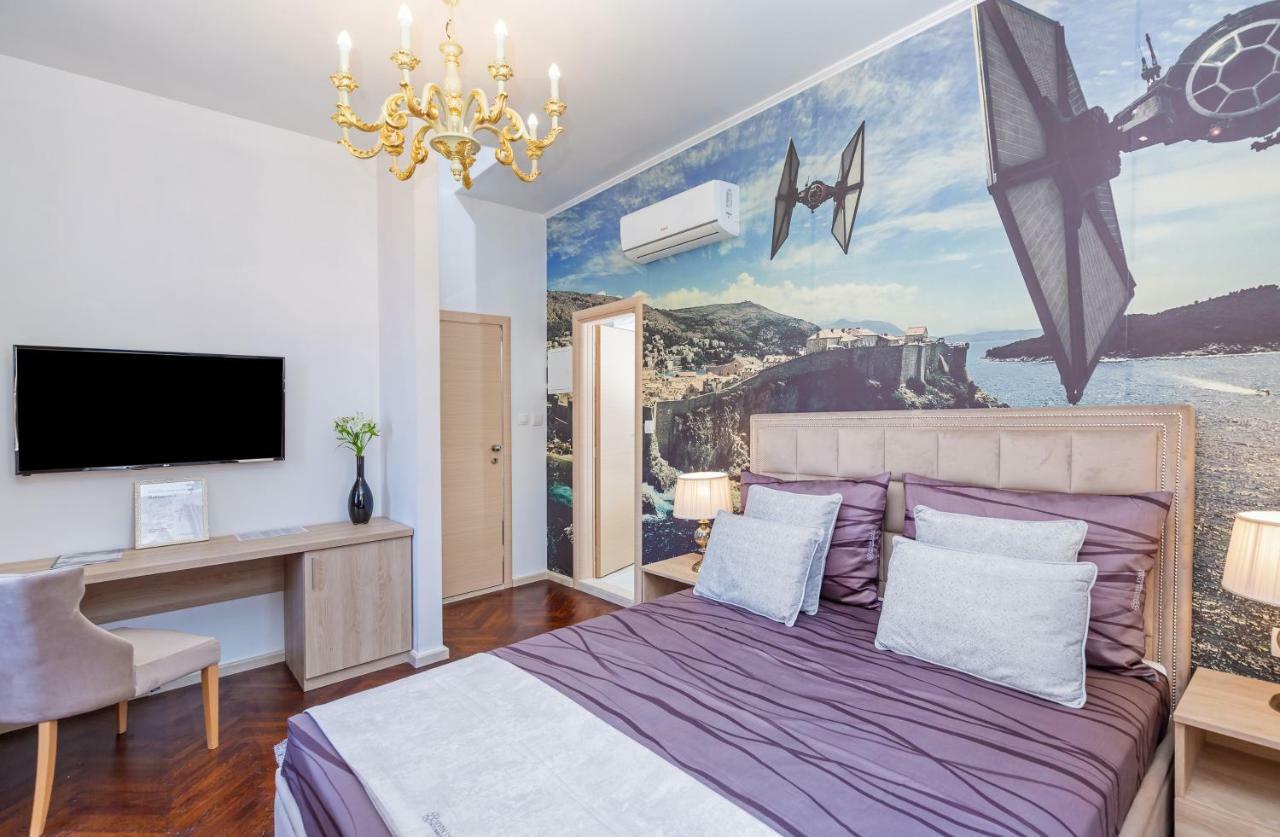 Seven Stars Accommodation Ragusa Esterno foto