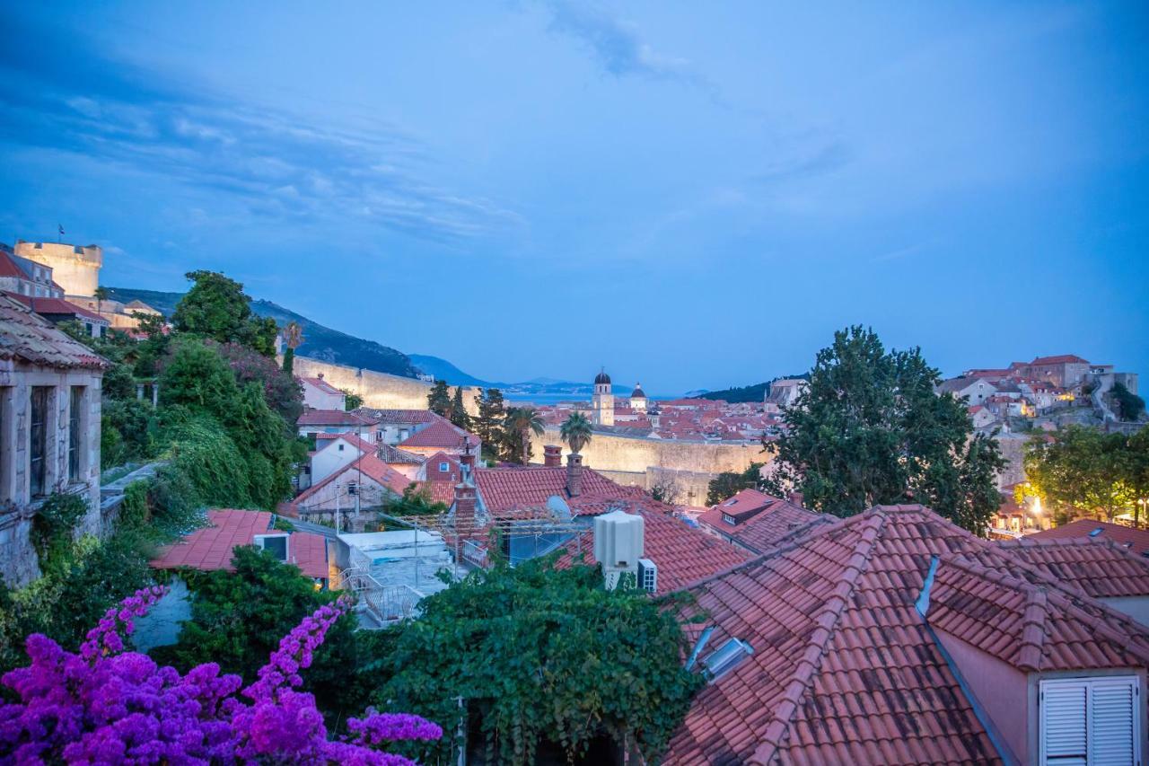 Seven Stars Accommodation Ragusa Esterno foto